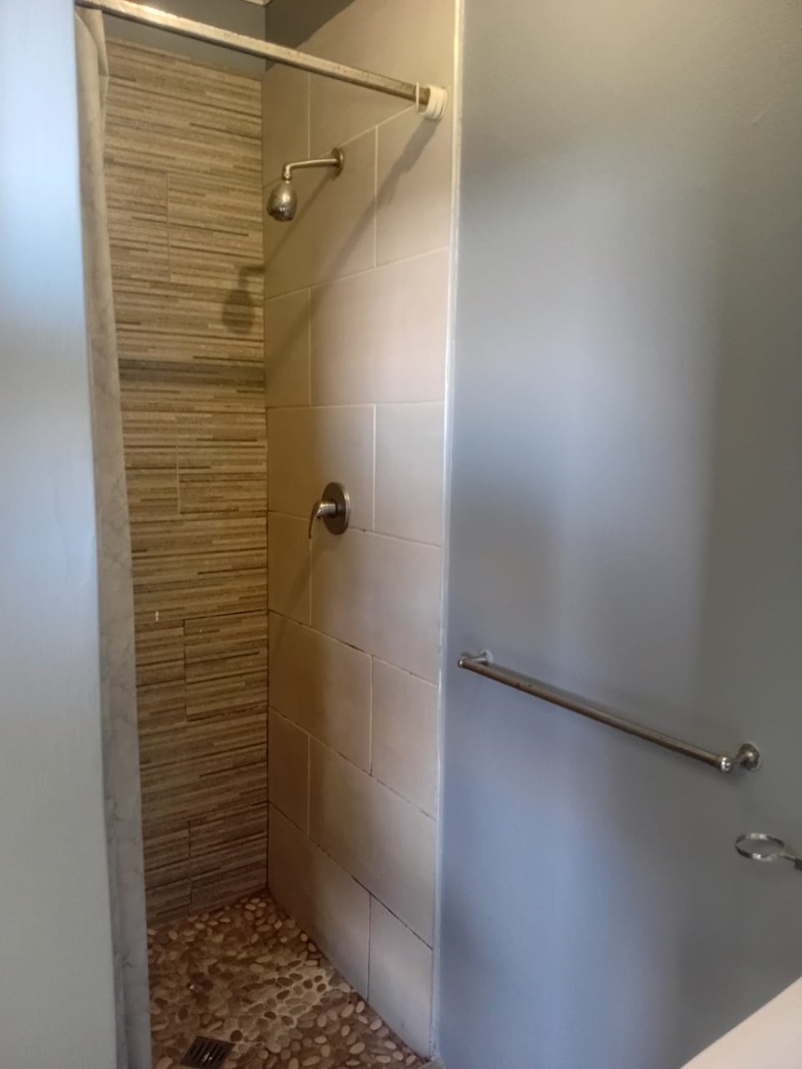 1 Bedroom Property for Sale in Humewood Eastern Cape